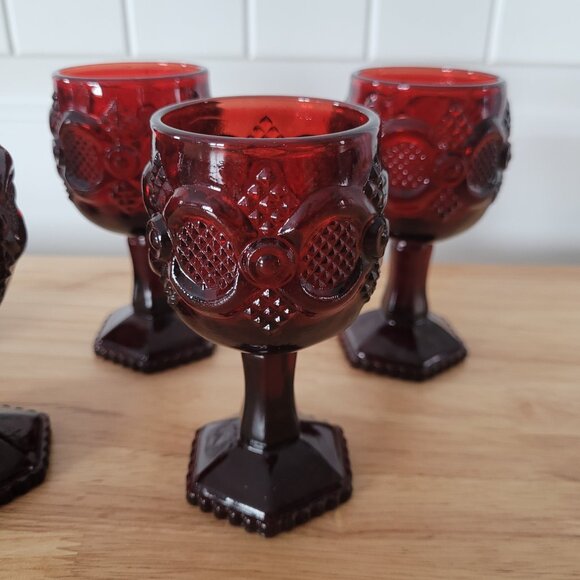 Avon Cape Cod Collection Ruby Red Glass - Picture 3 of 4